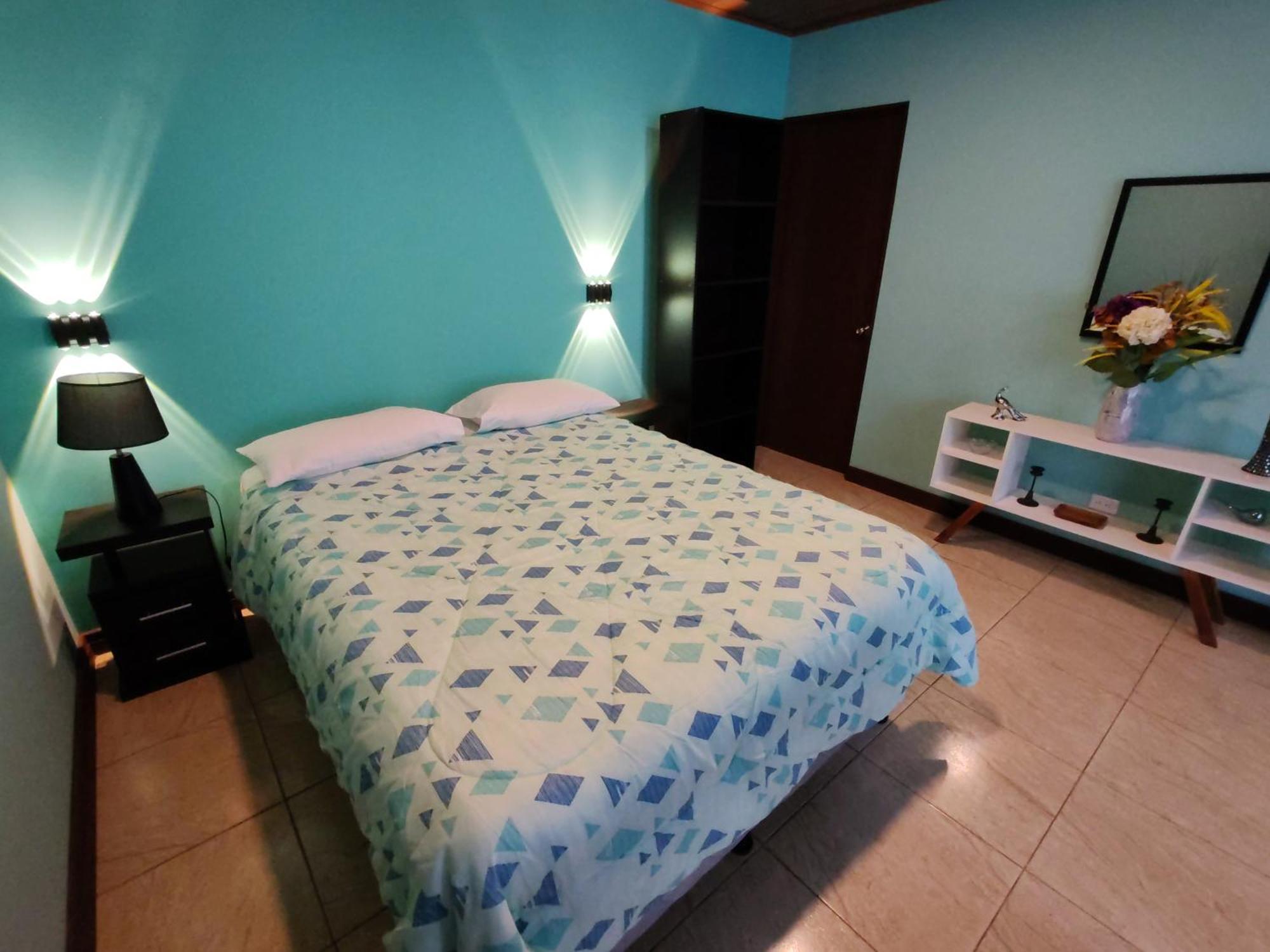 Mi Casa Su Casa Couette-café